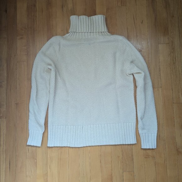 Patagonia women's recycled cashmere turtleneck sweater, med, ivory - Picture 2 of 6